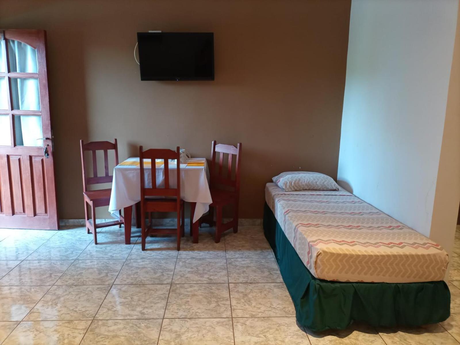 Hotel Village Del Sol Пуерто-Іґуасу Екстер'єр фото